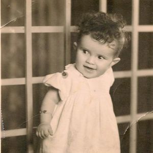 Meet your Posher, Tansel